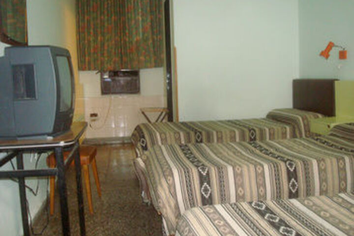 Room 14 of 26