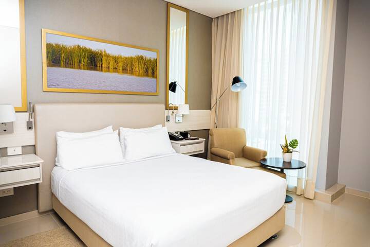 Room 30 of 92