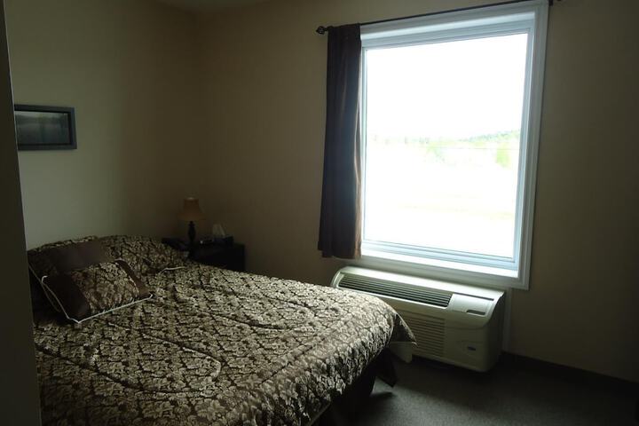 Room 13 of 28