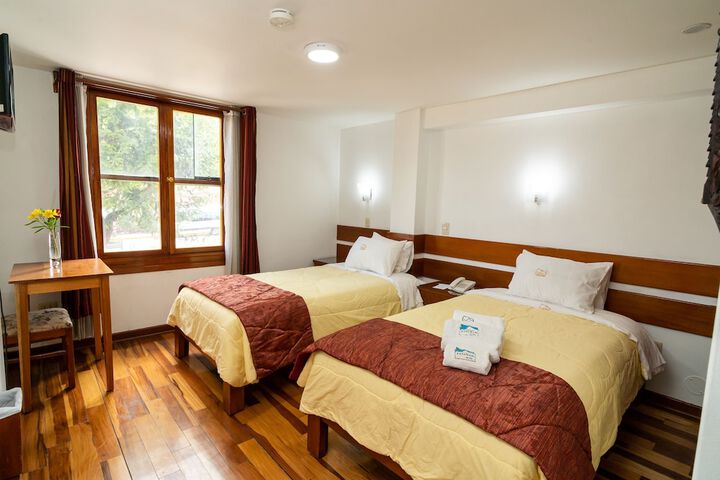 Room 5 of 24