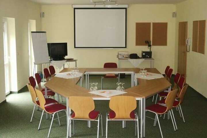 Meeting 35 of 40