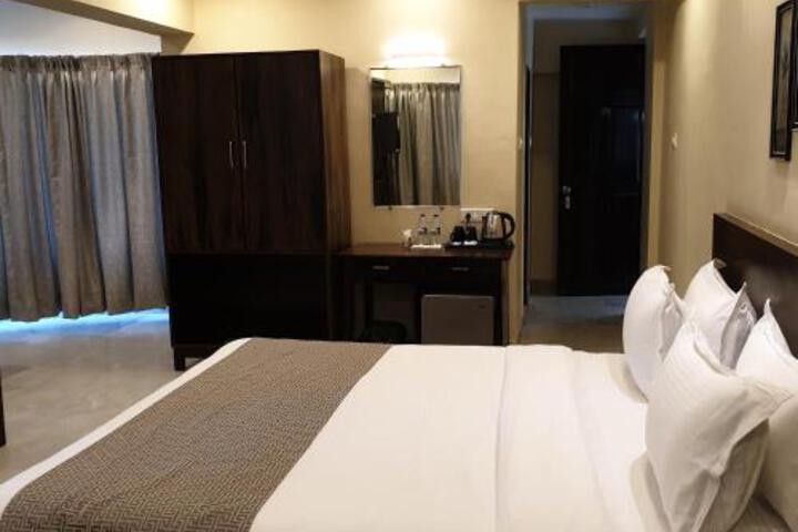 Sai International Hotel