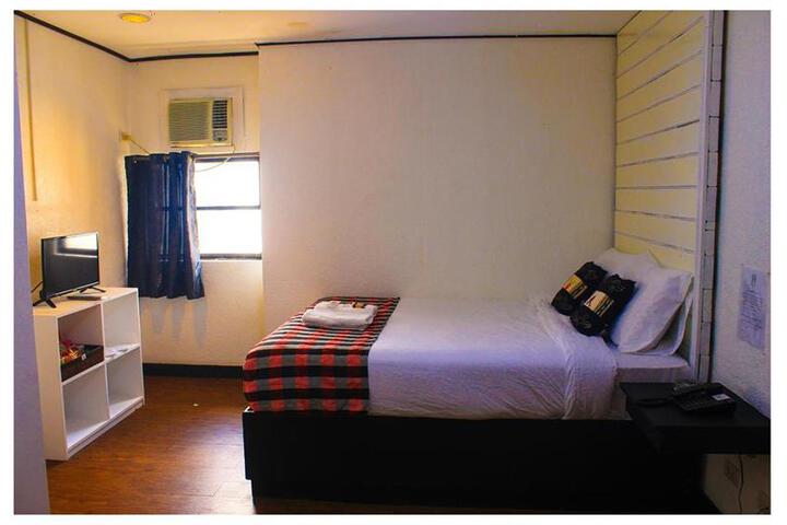 POLENG VILLA HOTEL