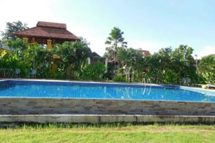 Pool 82 of 136