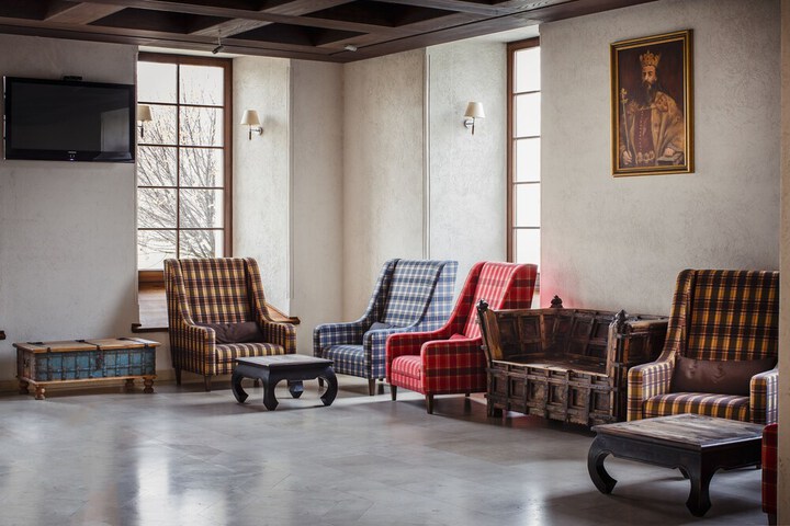 Hotel Lobby