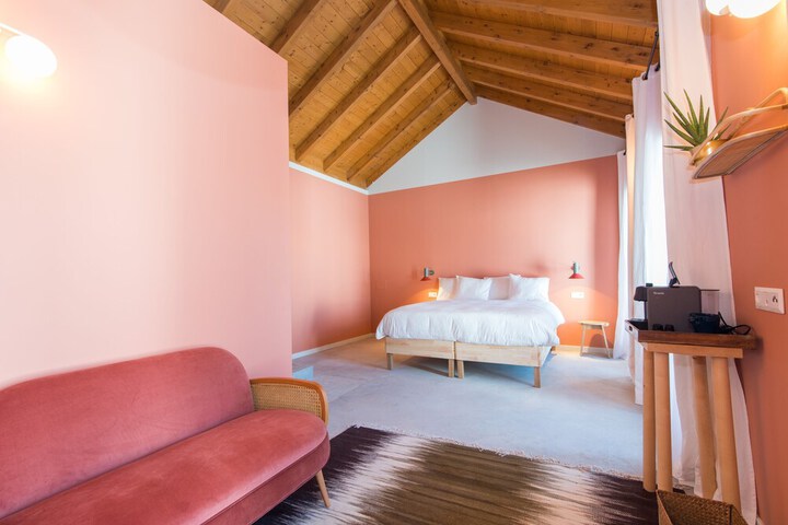 Room 14 of 50