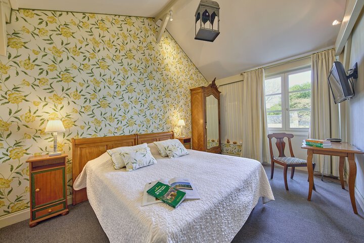 Room 21 of 61