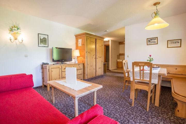 Room 44 of 67