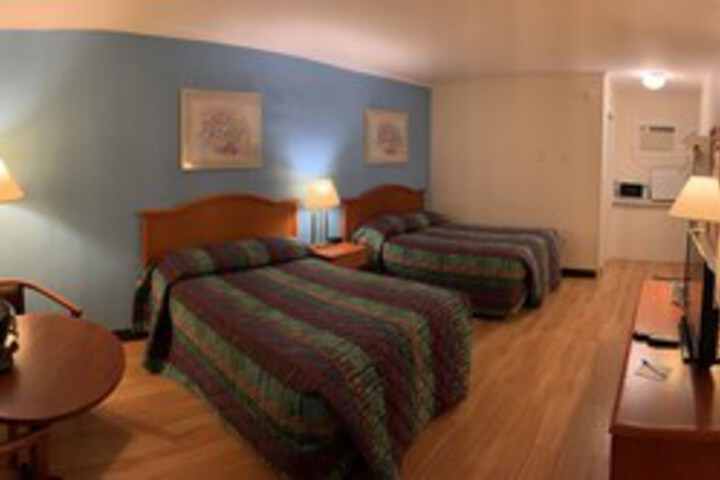 Room 16 of 25