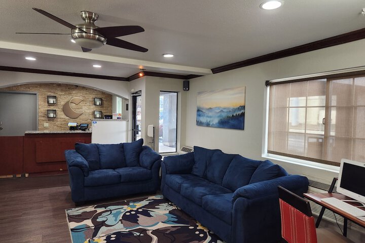 Lobby Entry