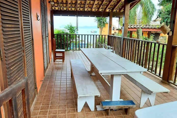 Terrace/Patio 2 of 8