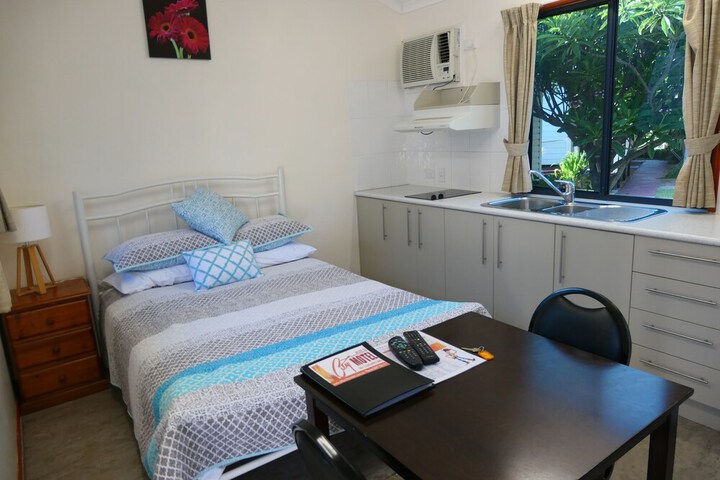 Room 6 of 56