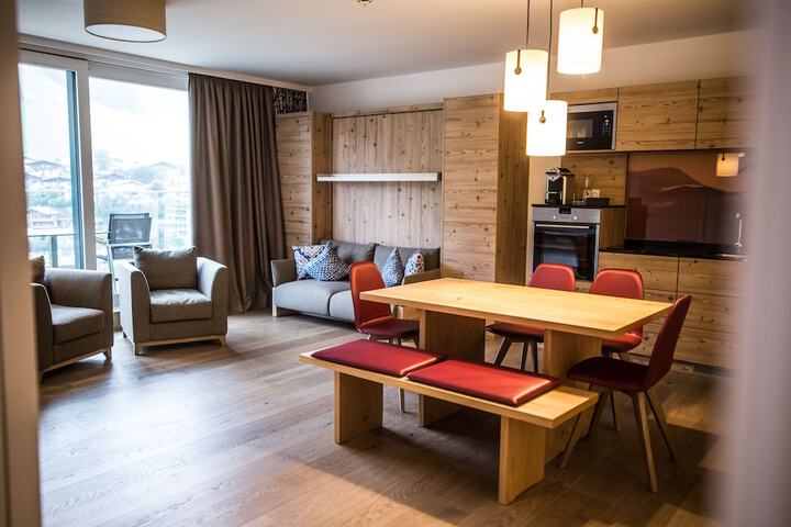 Room 42 of 115