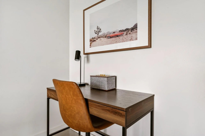 Room 3 of 3