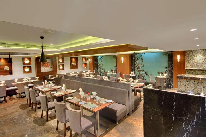 Dining 59 of 152
