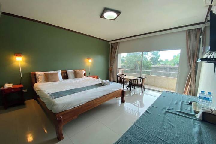 Room 16 of 75