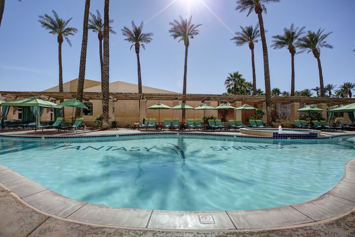 Pools & Facilities