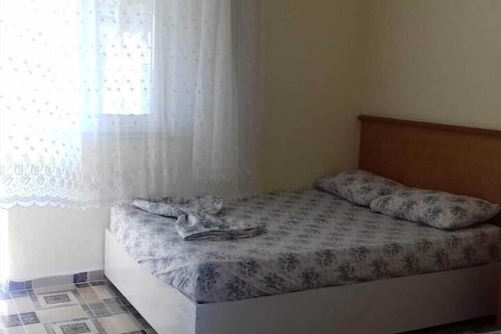 Room 4 of 11