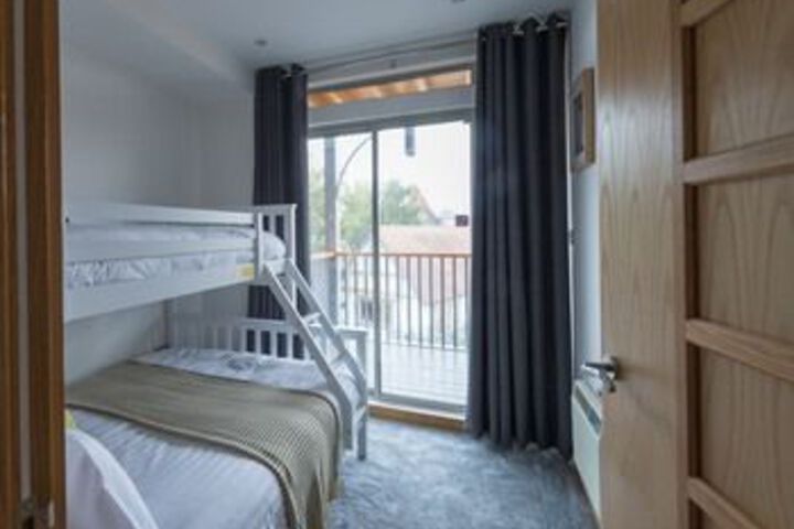 Room 16 of 23