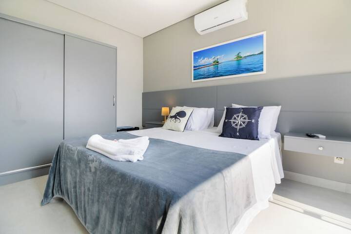 Room 14 of 185