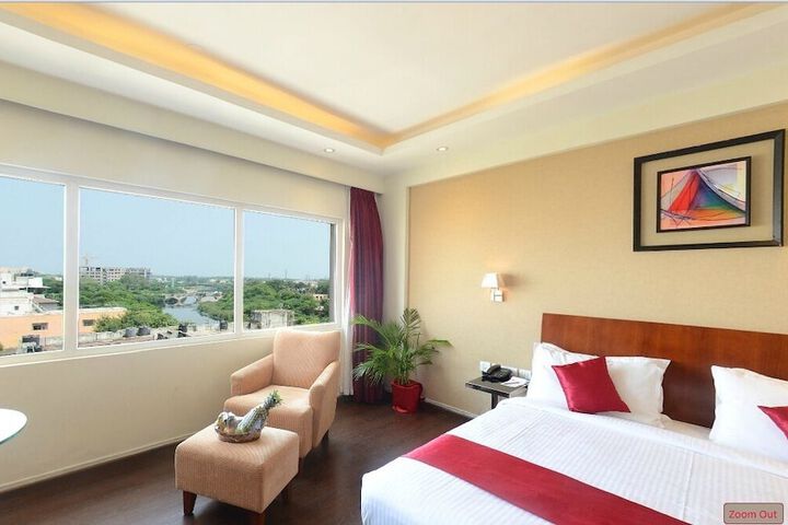 Room 4 of 35