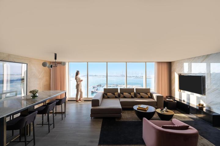 Room 44 of 126