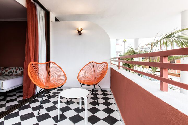 Terrace/Patio 26 of 70