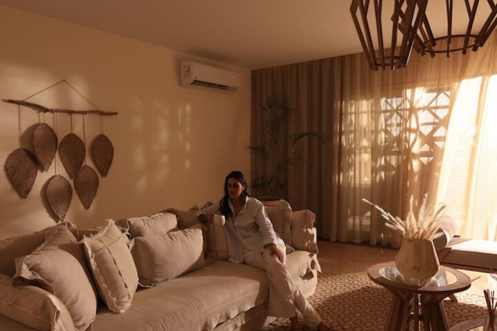Room 35 of 112