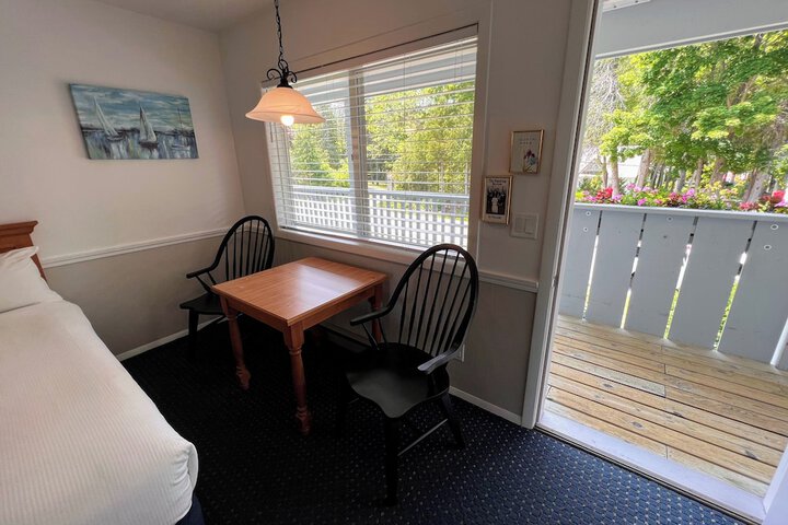 Room 15 of 67