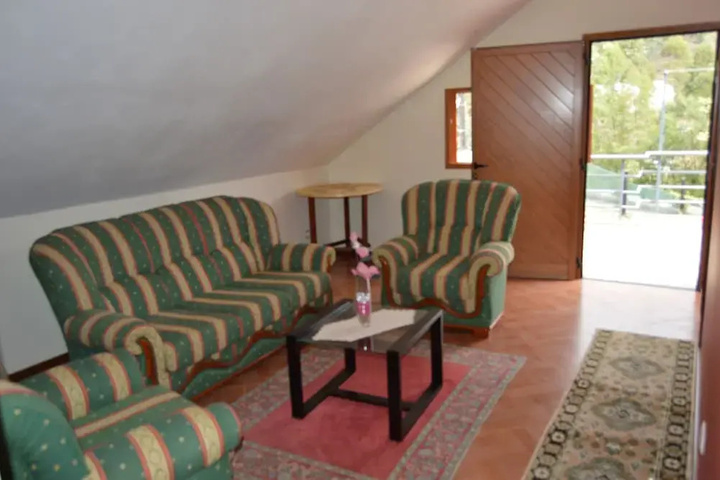 Room 3 of 15