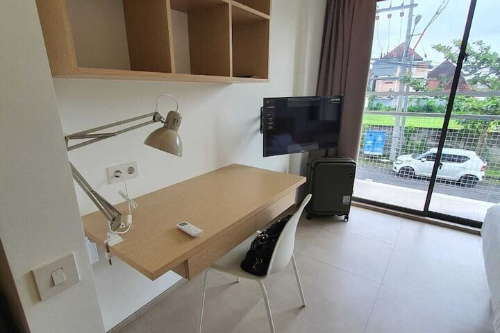 Room 5 of 7