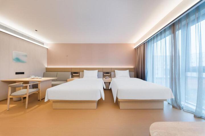 JI Hotel Shanghai Zhangjiang Headquarters Park Construction Command