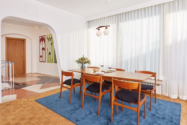Room 43 of 88