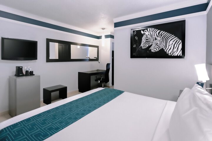 Room 48 of 166