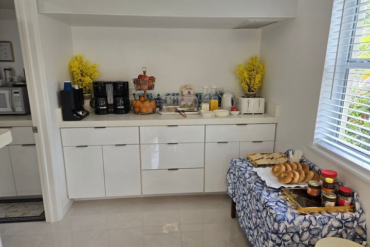 Breakfast/Coffee Service 45 of 50