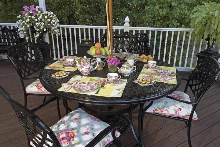 Terrace/Patio 8 of 23