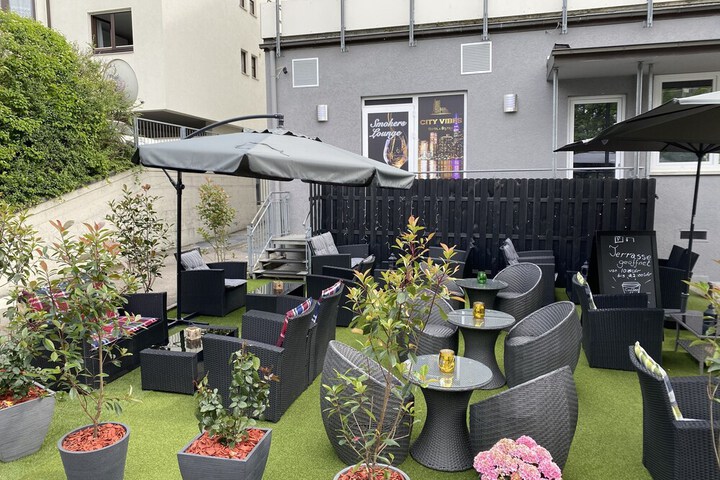 Terrace/Patio 16 of 18