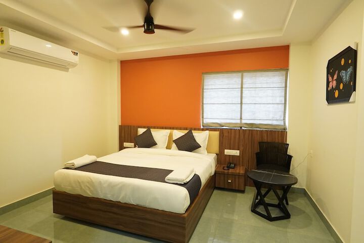 Room 29 of 63