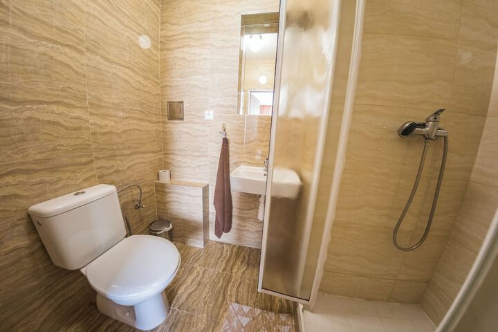 Room 20 of 44