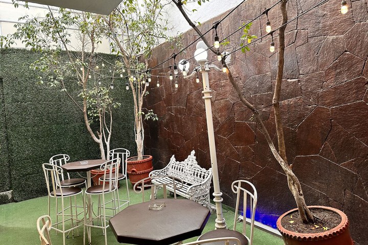 Terrace/Patio 26 of 36