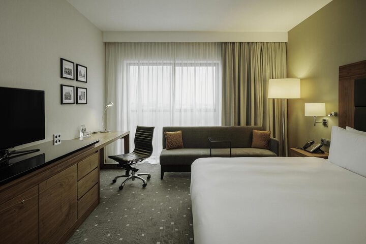 Room 31 of 95