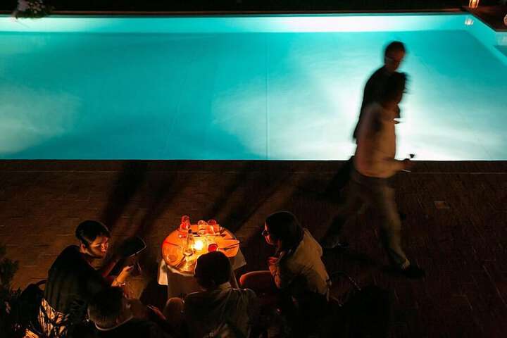 Pool 76 of 107
