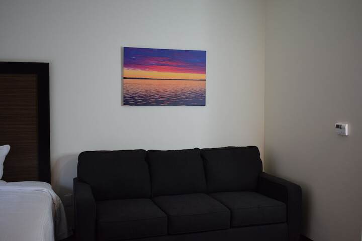Room 3 of 20