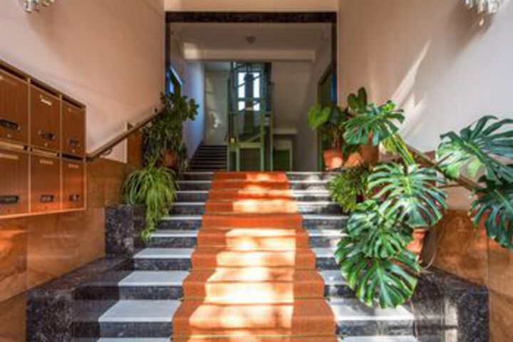 Hotel 7 of 21