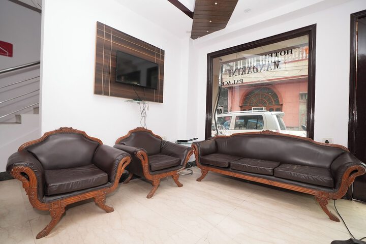 Lobby Entry