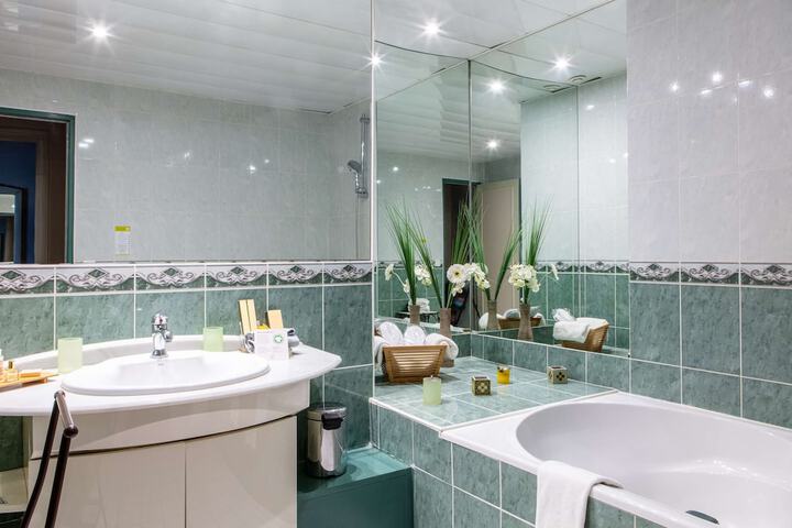 Bathroom Photo