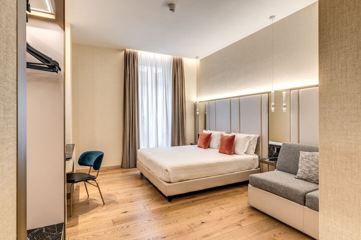 Room 41 of 114