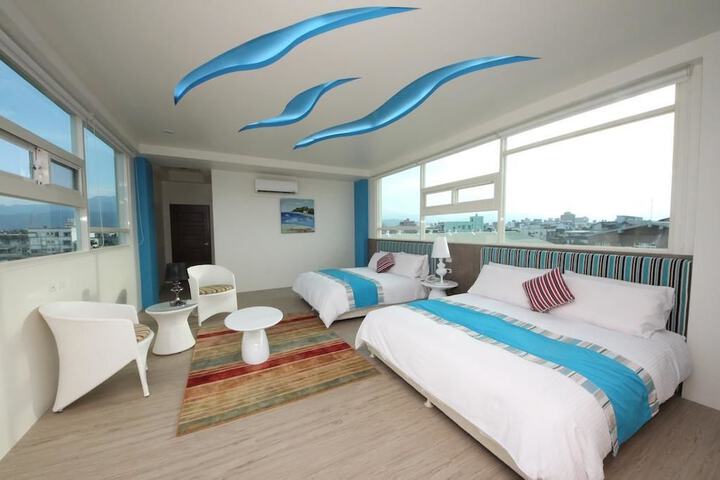 Room 2 of 48