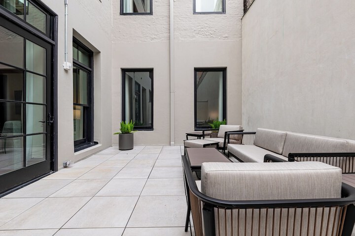 Terrace/Patio 232 of 341