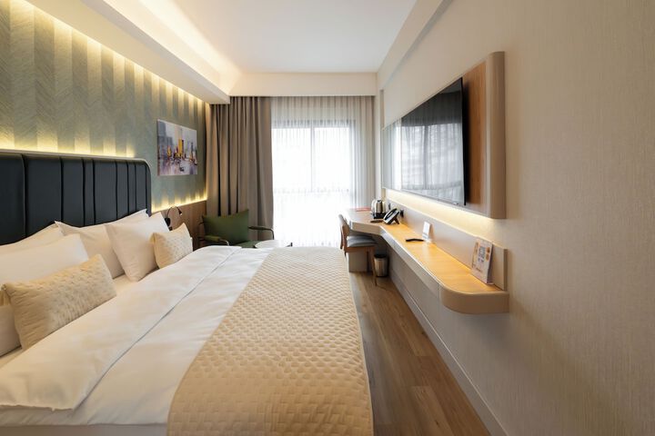 Room 29 of 76